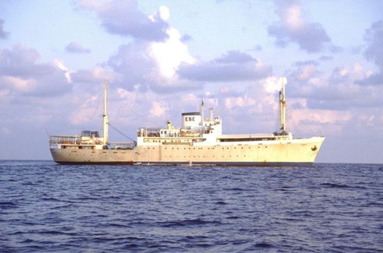 R16760