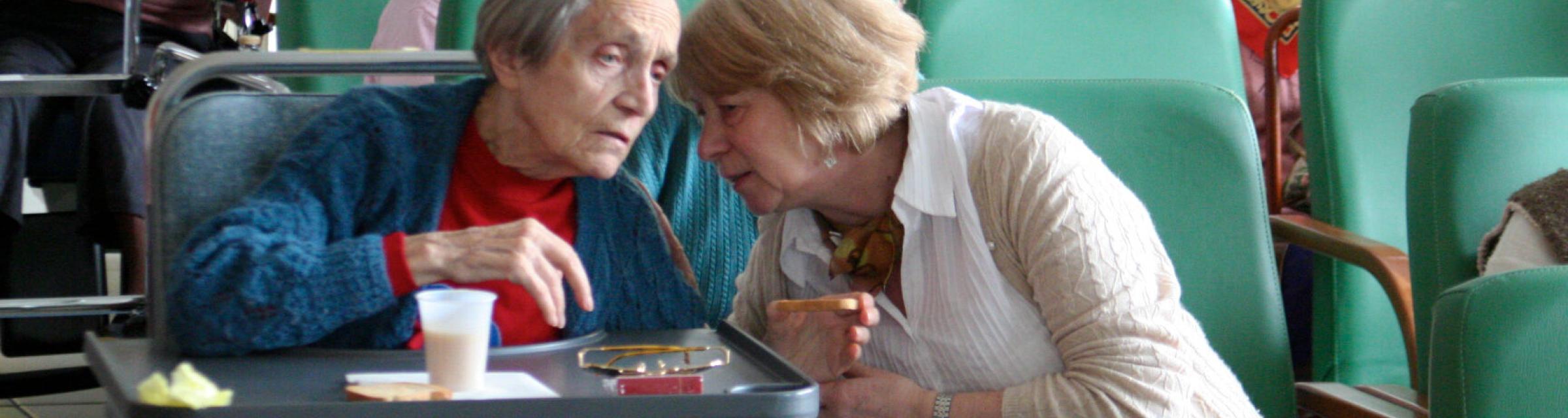 Rose (Scotland) develops relationships with residents at a local retirement home in NW Italy.
