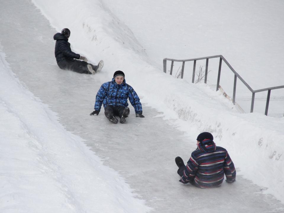 Winter camp for teenagers