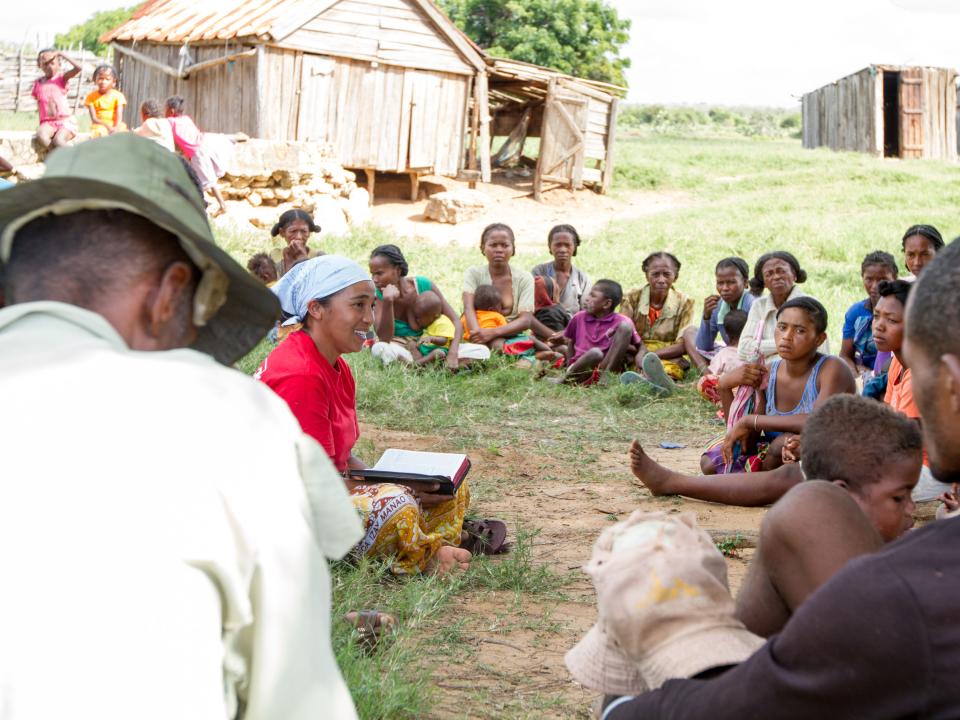 OMer Farrah, in red, shares the Good News in Taviramongy, Madagascar. Farrah, alongside the local church, has regularly been visiting the village to spread the Good News.