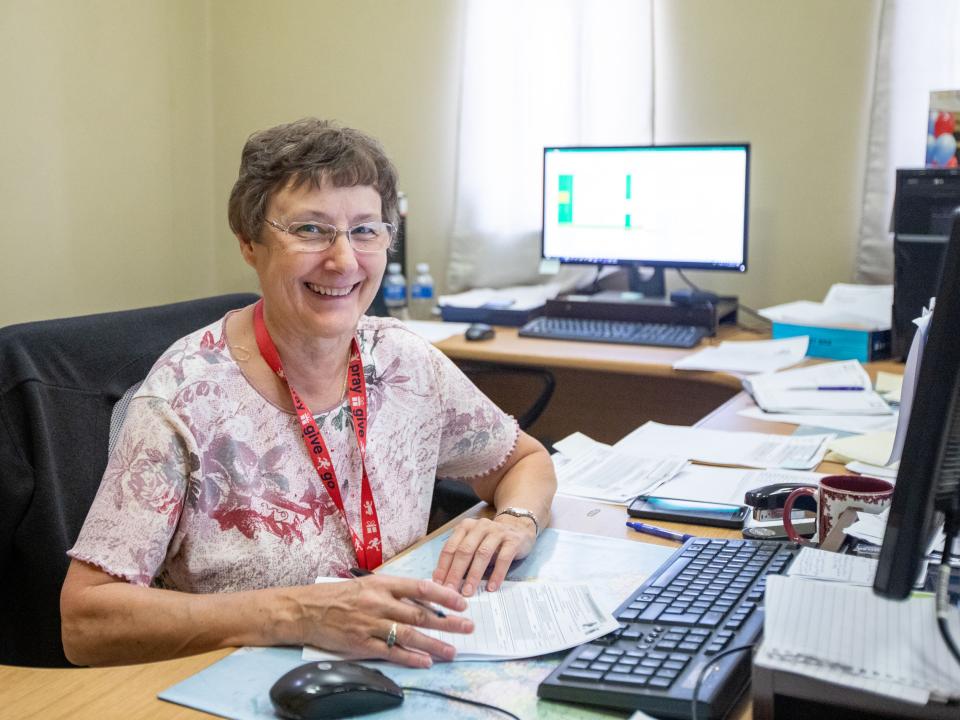 Jane, from the USA, working in the finance department at the OM office in South Africa. Photo by Rebecca Rempel.