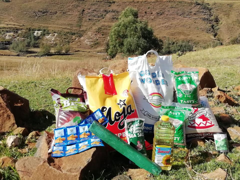 OM South Africa distributing COVID-19 food parcels in Lesotho.