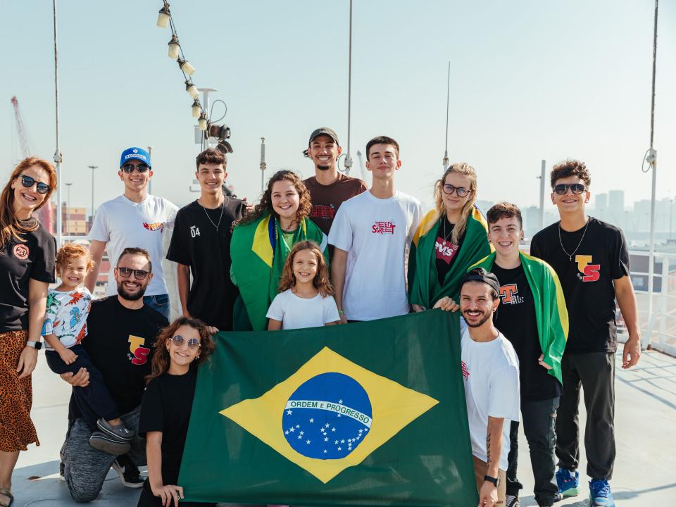 Durban, South Africa :: A fresh intake of crewmembers from Brazil begin their service on board Logos Hope.