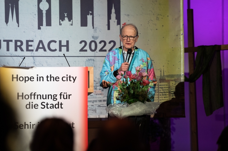 George Verwer beim Ostereinsatz 2022 in Berlin